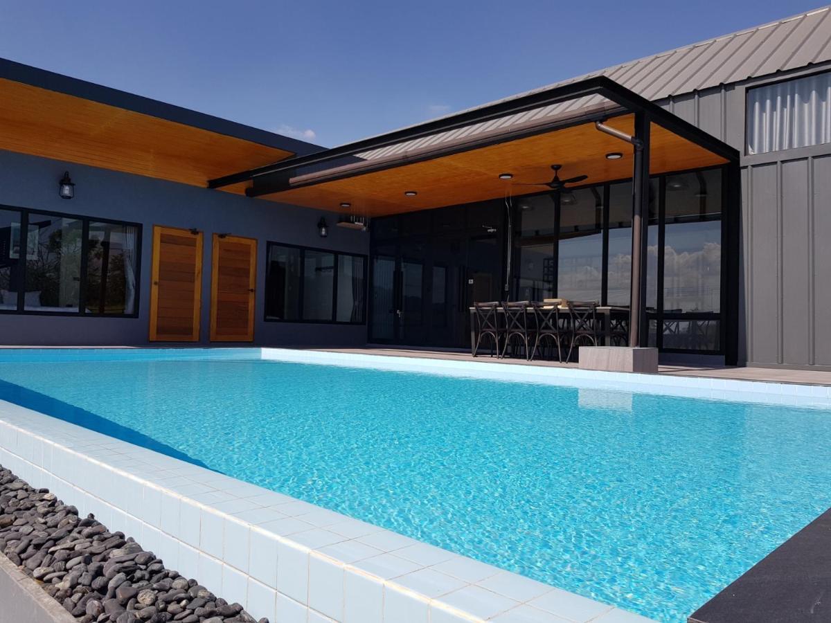 Nordic Cabin And The Pool Ban Sap Noi Kültér fotó